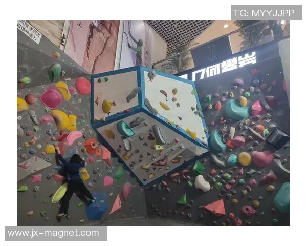 南京攀岩队在极限运动世界杯积分榜中以70分稳居第一名