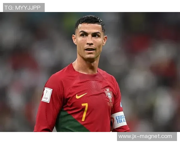 全球顶尖足球明星职业生涯全景解析与成就展示